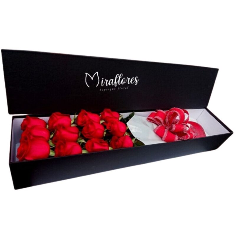 Love´s embrace roses